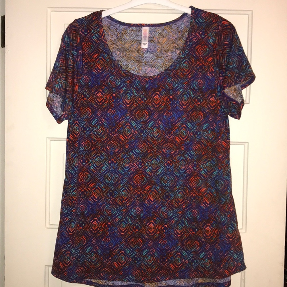 LuLaRoe Tee